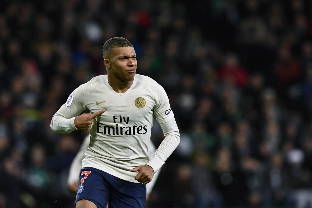 鲁媒：国足1月组织集训，中超球队的冬训计划将受到影响